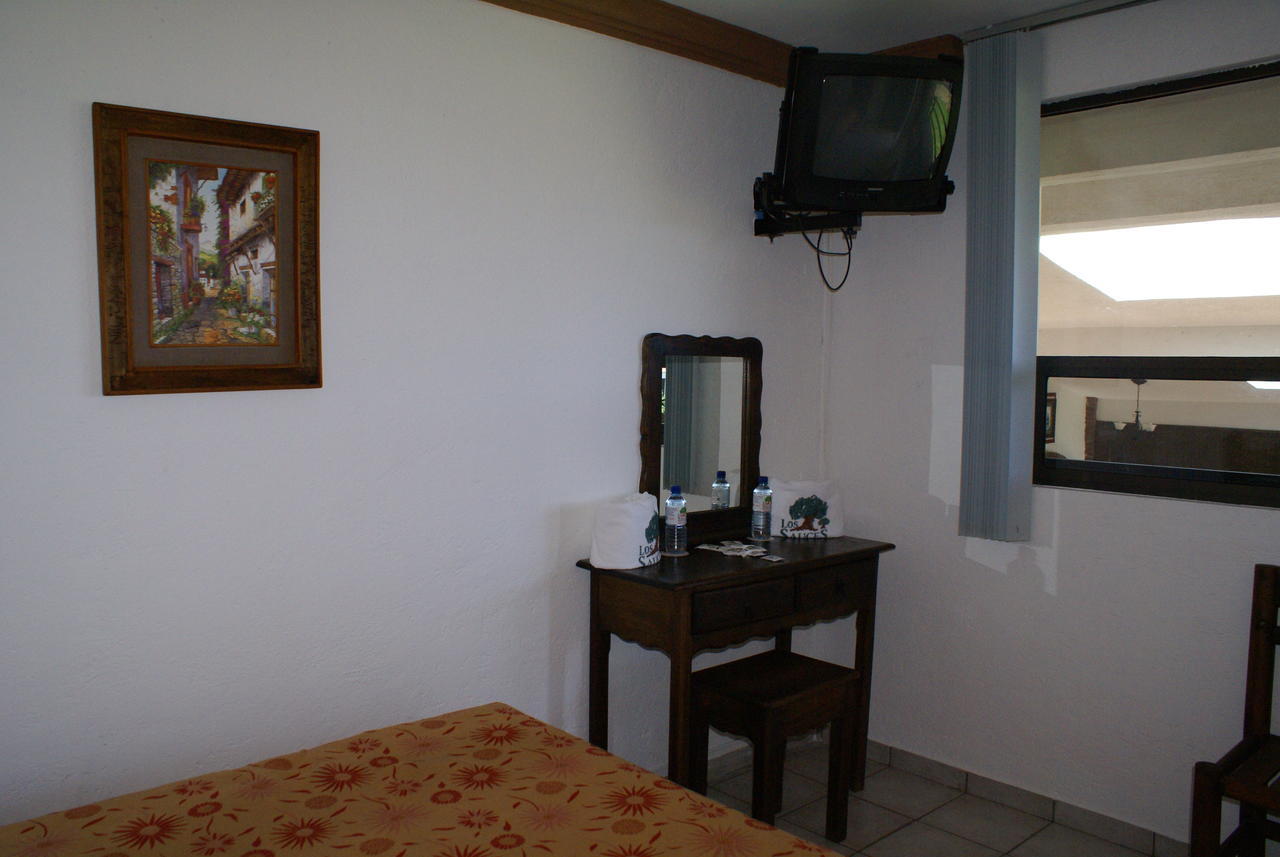 Hotel Los Sauces Villa Del Carbon Oda fotoğraf