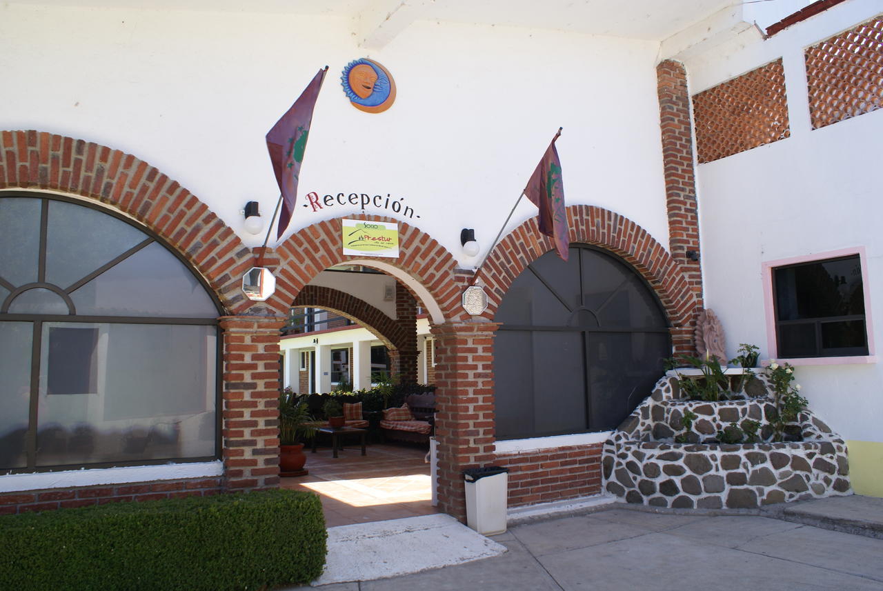 Hotel Los Sauces Villa Del Carbon Dış mekan fotoğraf
